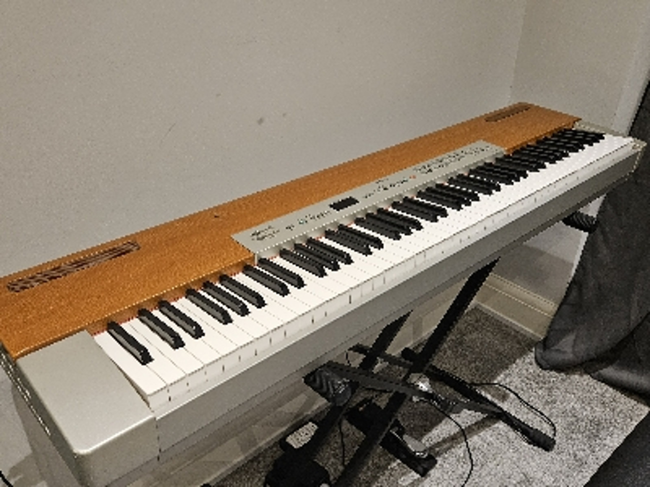 Professional yahama electronic piano p120
