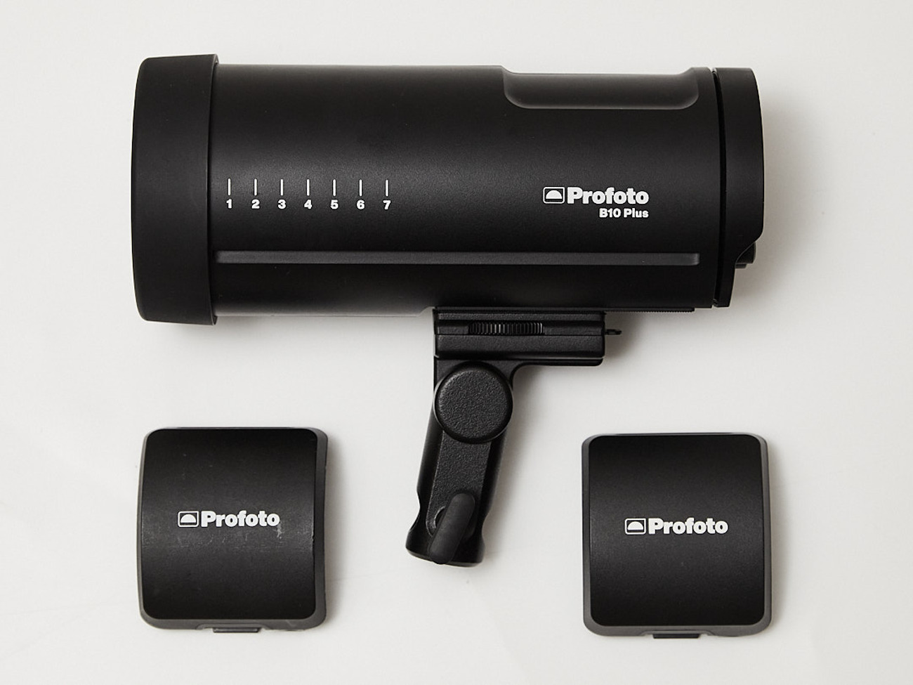 Profoto b10 plus, 2x battery, 500ws, air remote