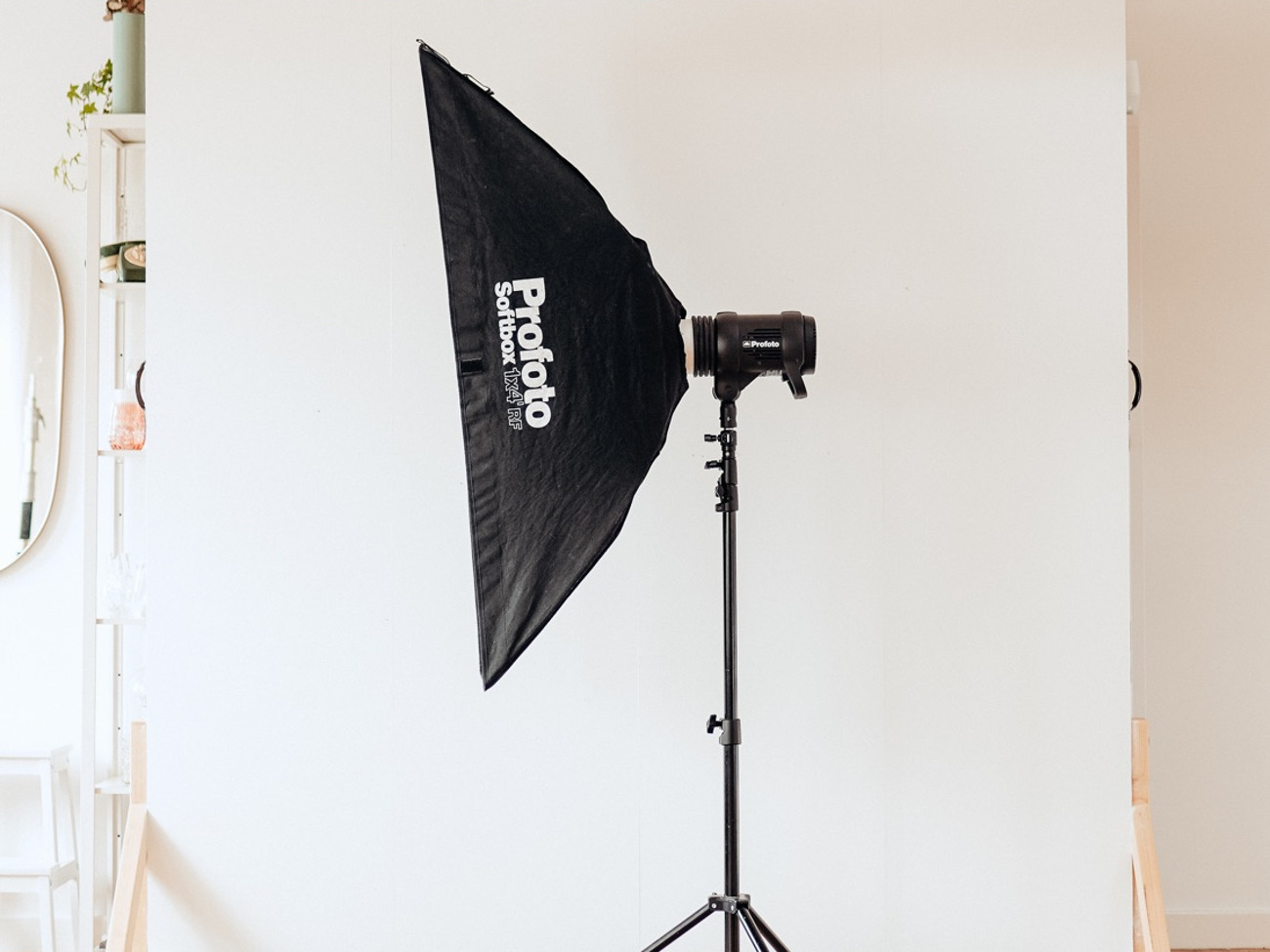 Profoto rf 30x120cm (1x4') strip softbox
