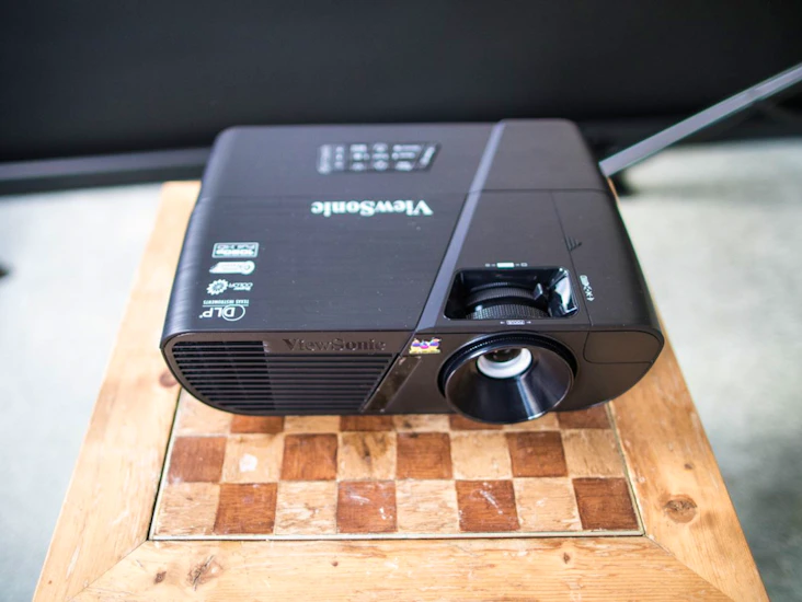 Projector bright viewsonic pjd7820hd 3200 lumens / projector hire in london