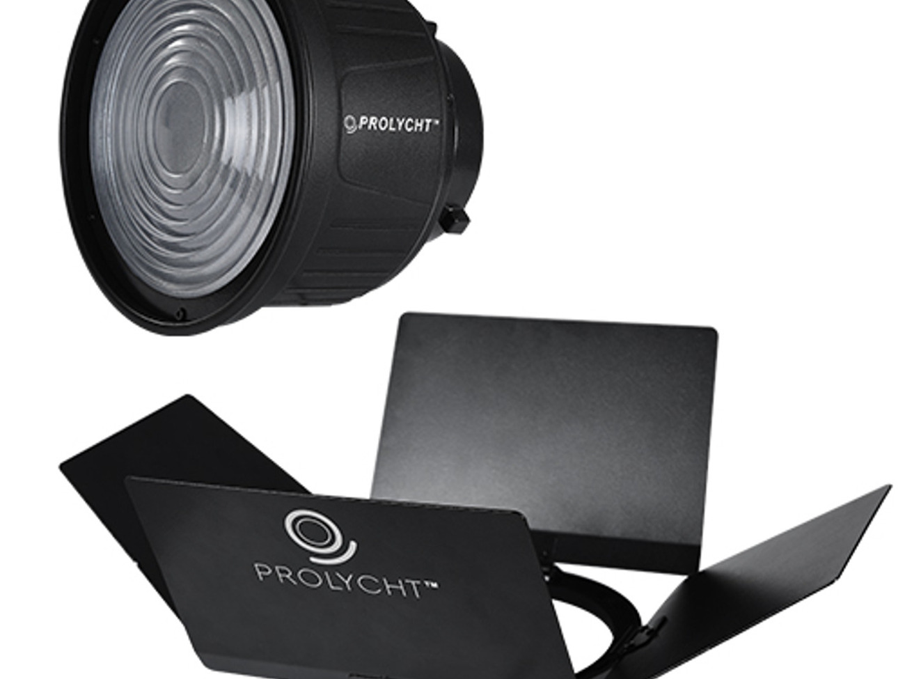 Prolycht 2x fresnel + barndoors aputure film & video light