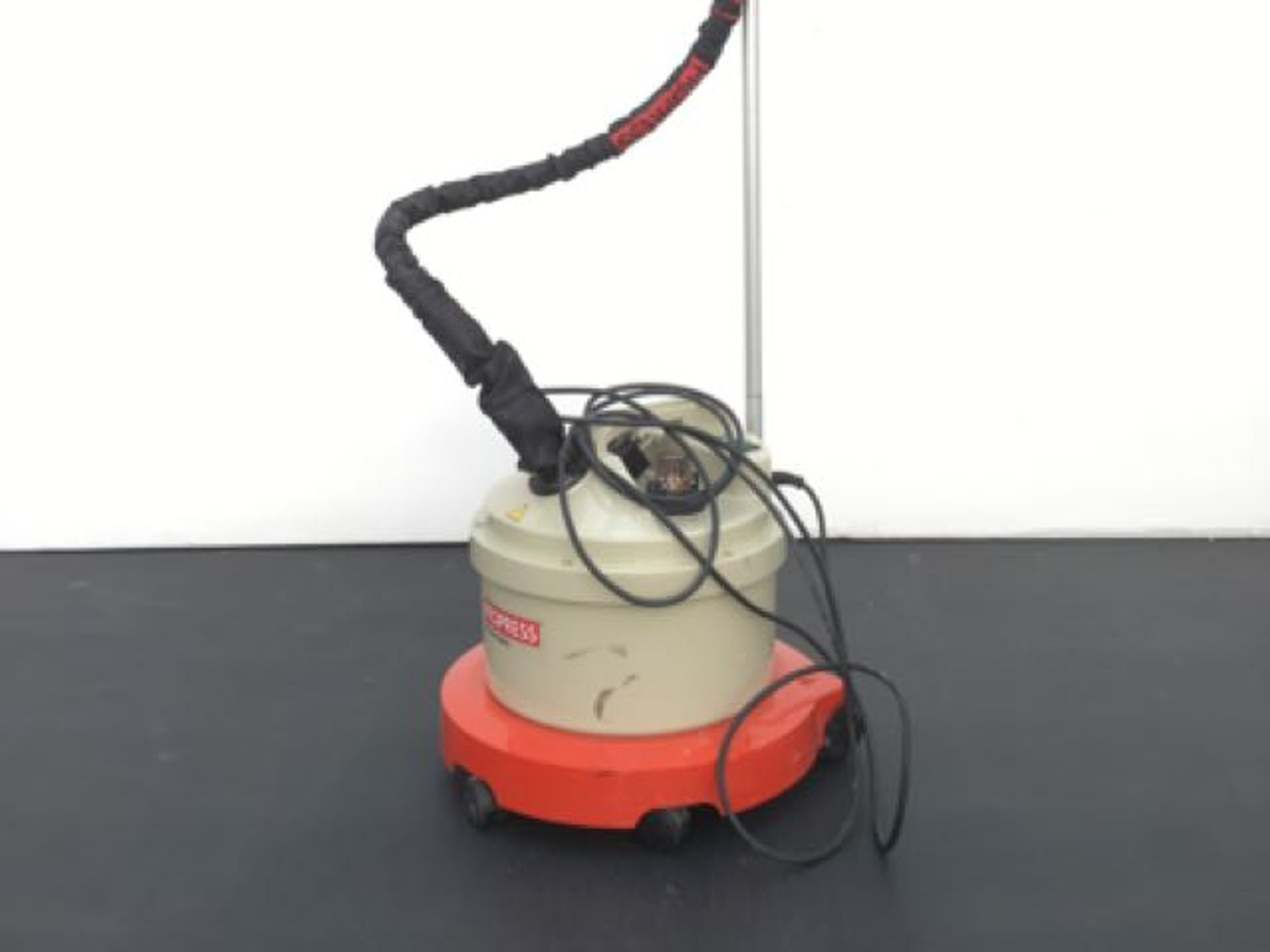 Propress professional steamer