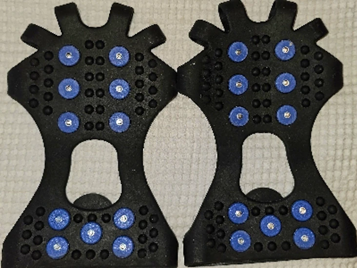 Quechua crampons (uk 5.5-7)