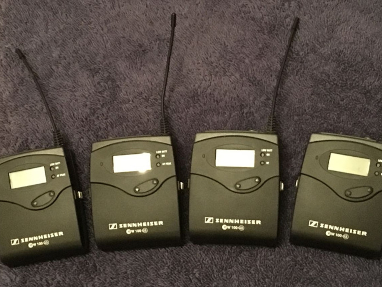2x cos11 radio mic and rx/tx kit, bag included
