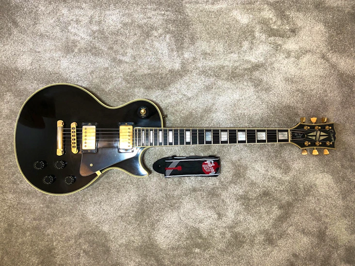 Rare 1981 gibson les paul custom electric guitar - black