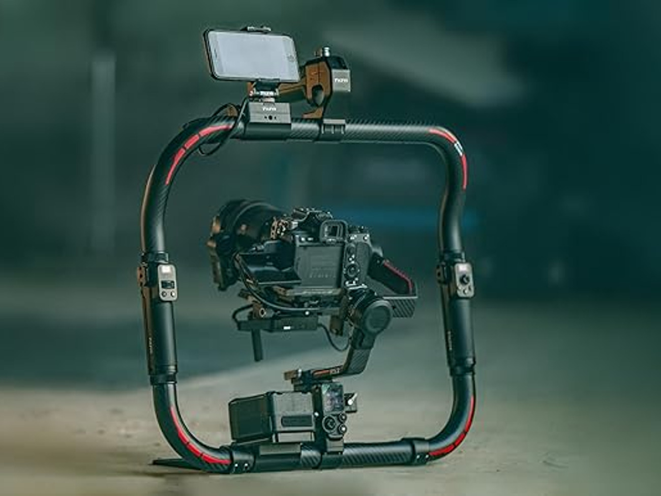 Gimbal ring package - dji rs3 pro, tilta advanced ring, v lock power, atomos 7" monitor