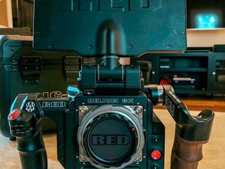 Red epic-w 8k kit (free delivery)