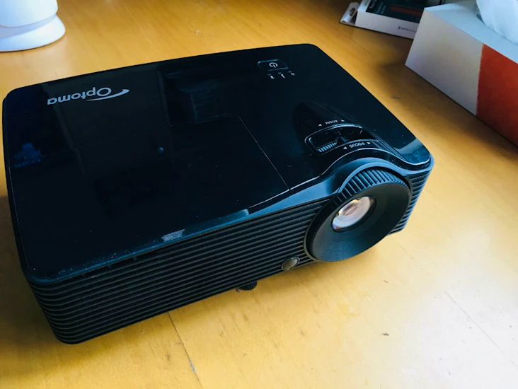 Rent optoma h181x full 3d hd projector