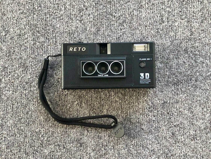 Reto3d 3d film camera w/flash (similar to nishika/nimslo)