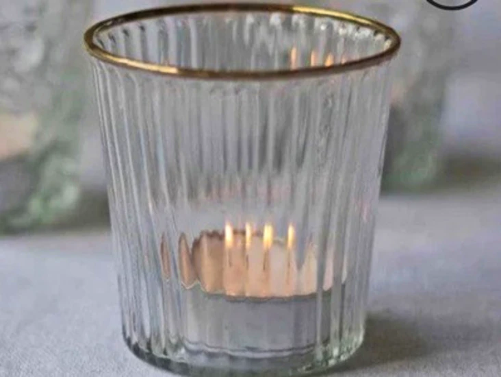 Ribbed gold rim candle holder