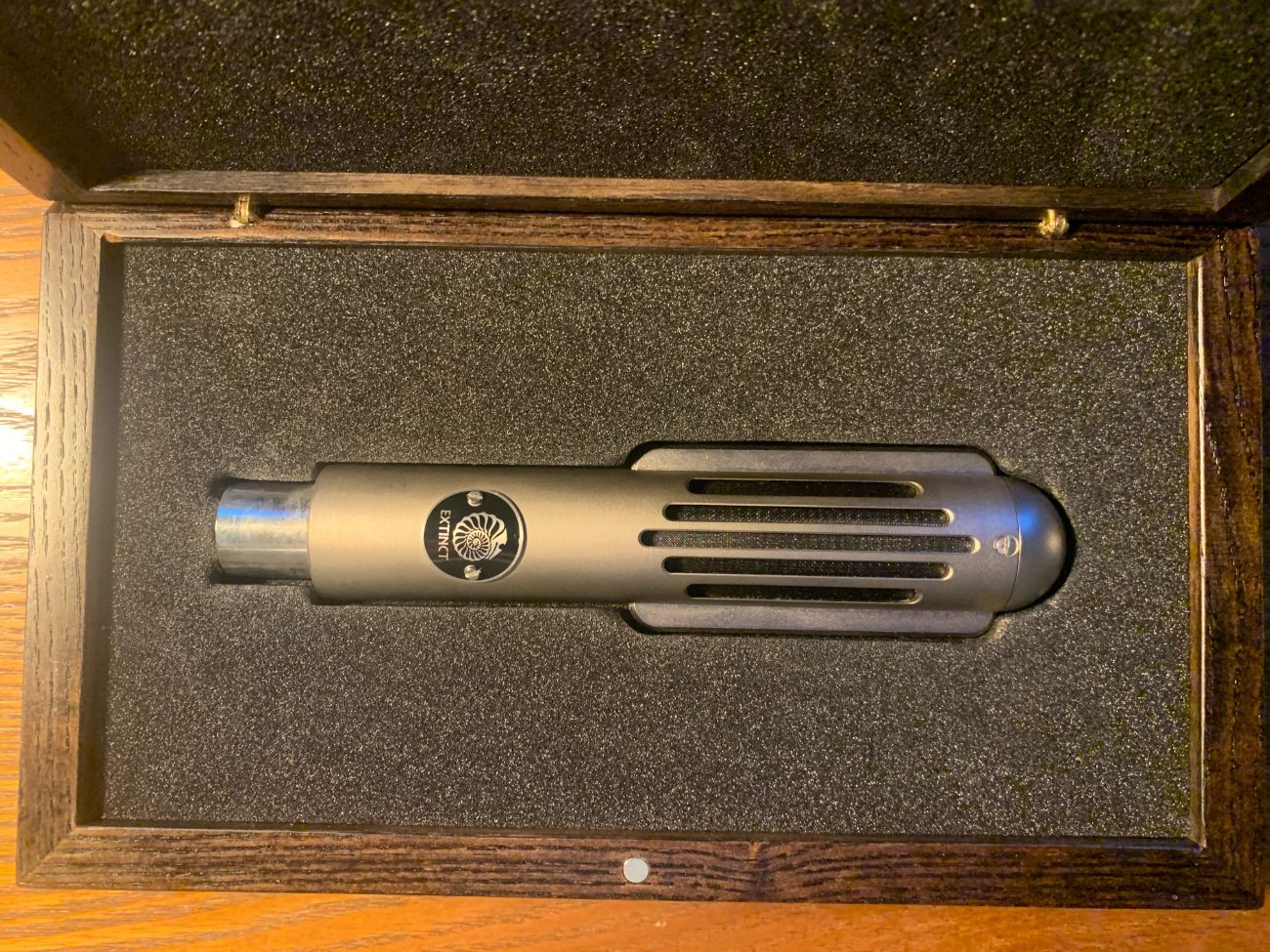 Ribbon microphone - extinct audio bm9 black ops