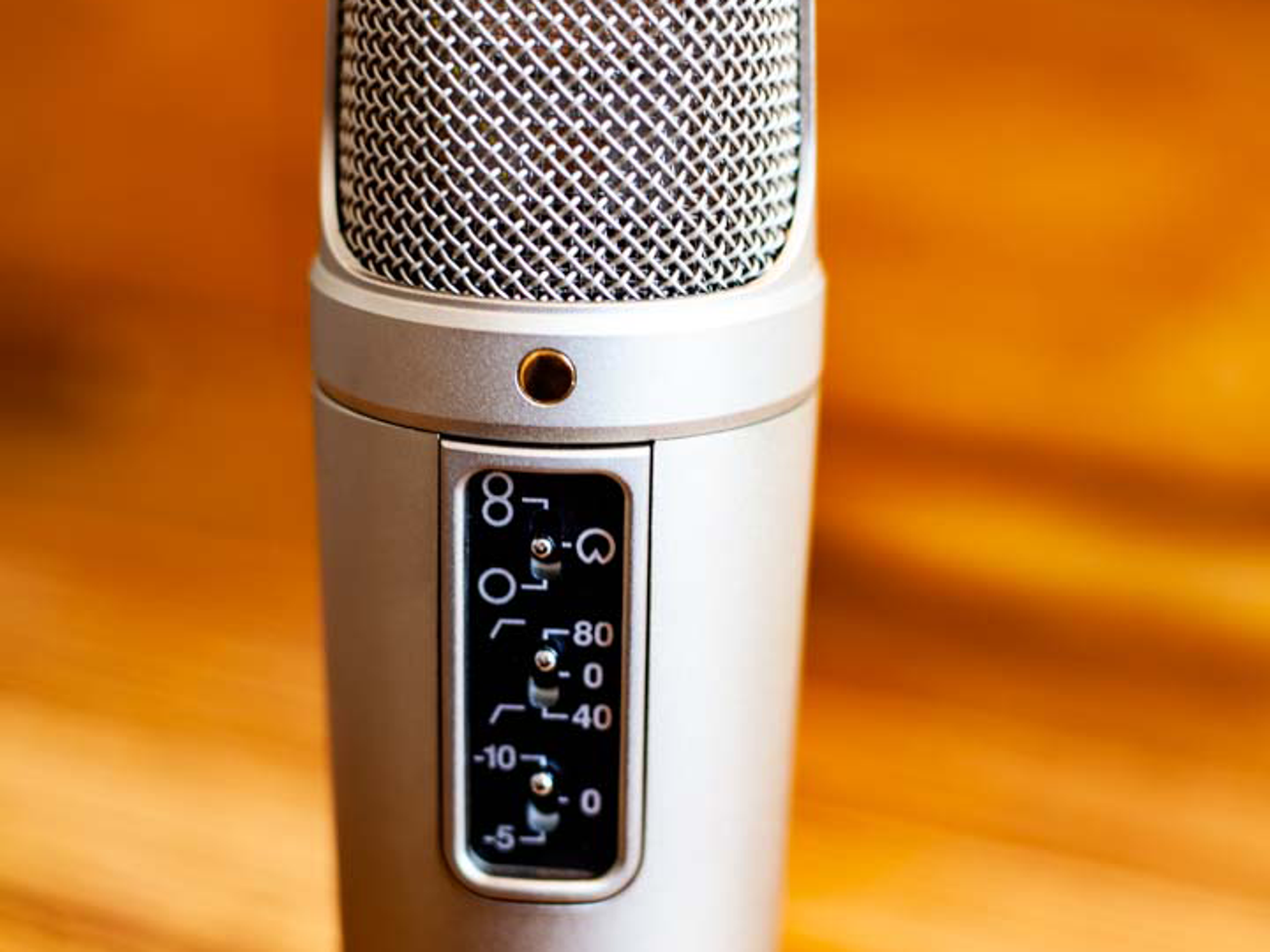 Rode nt2-a studio condenser microphone