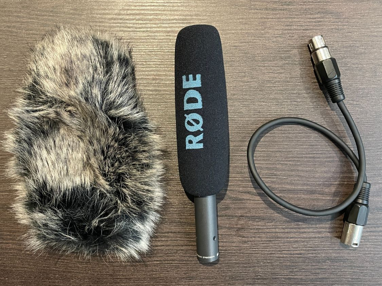 Rode ntg1 shotgun condenser microphone
