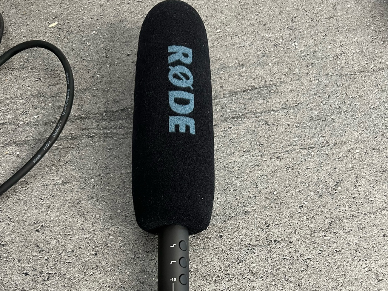 Rode ntg4+ shotgun mic