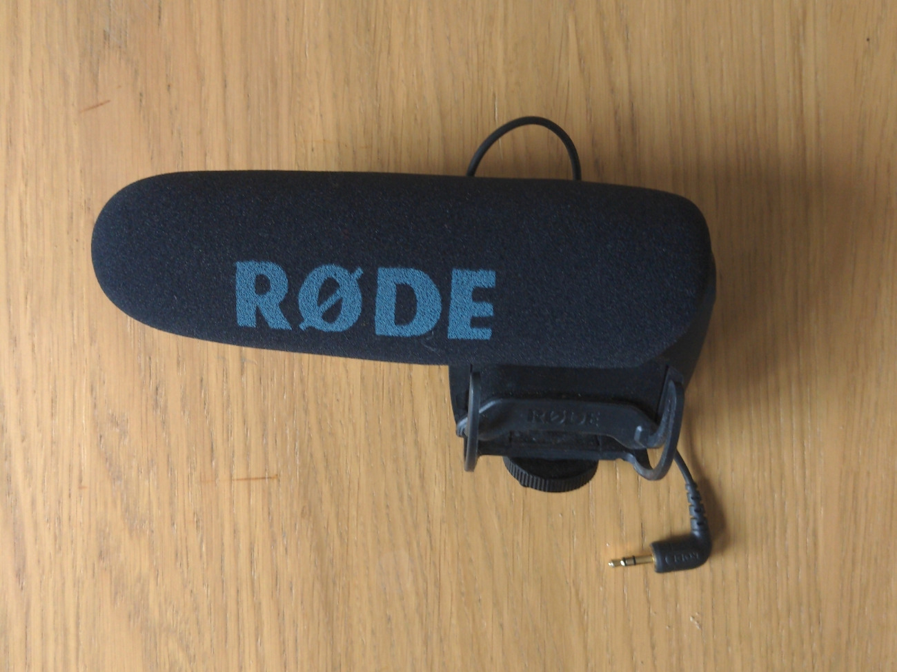 Rode vid mic pro