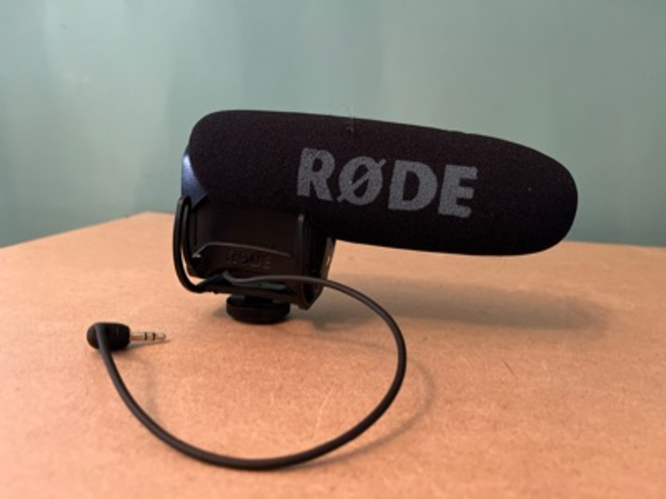 Rode video mic pro microphone