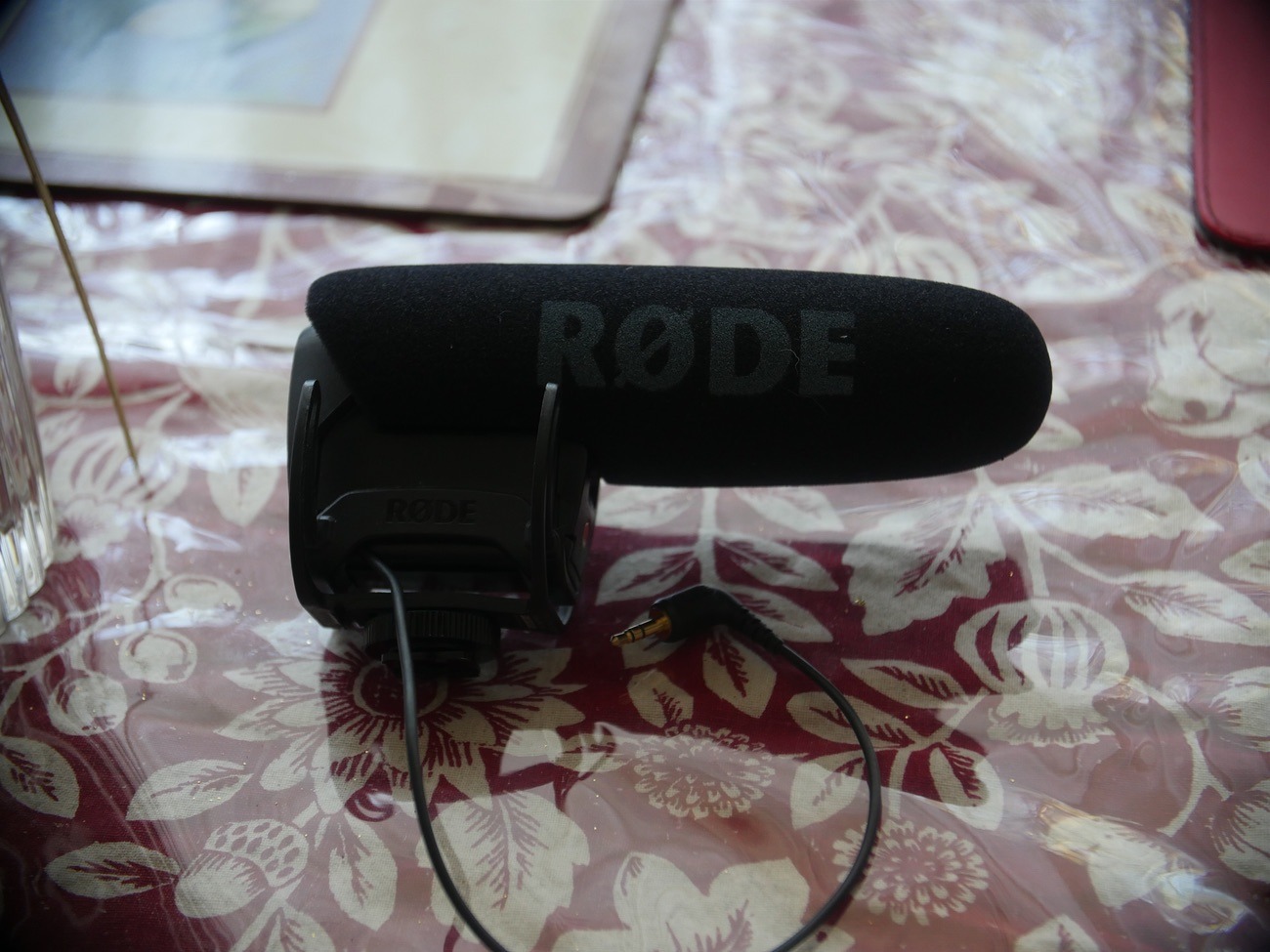 Rode videomic pro camera microphone