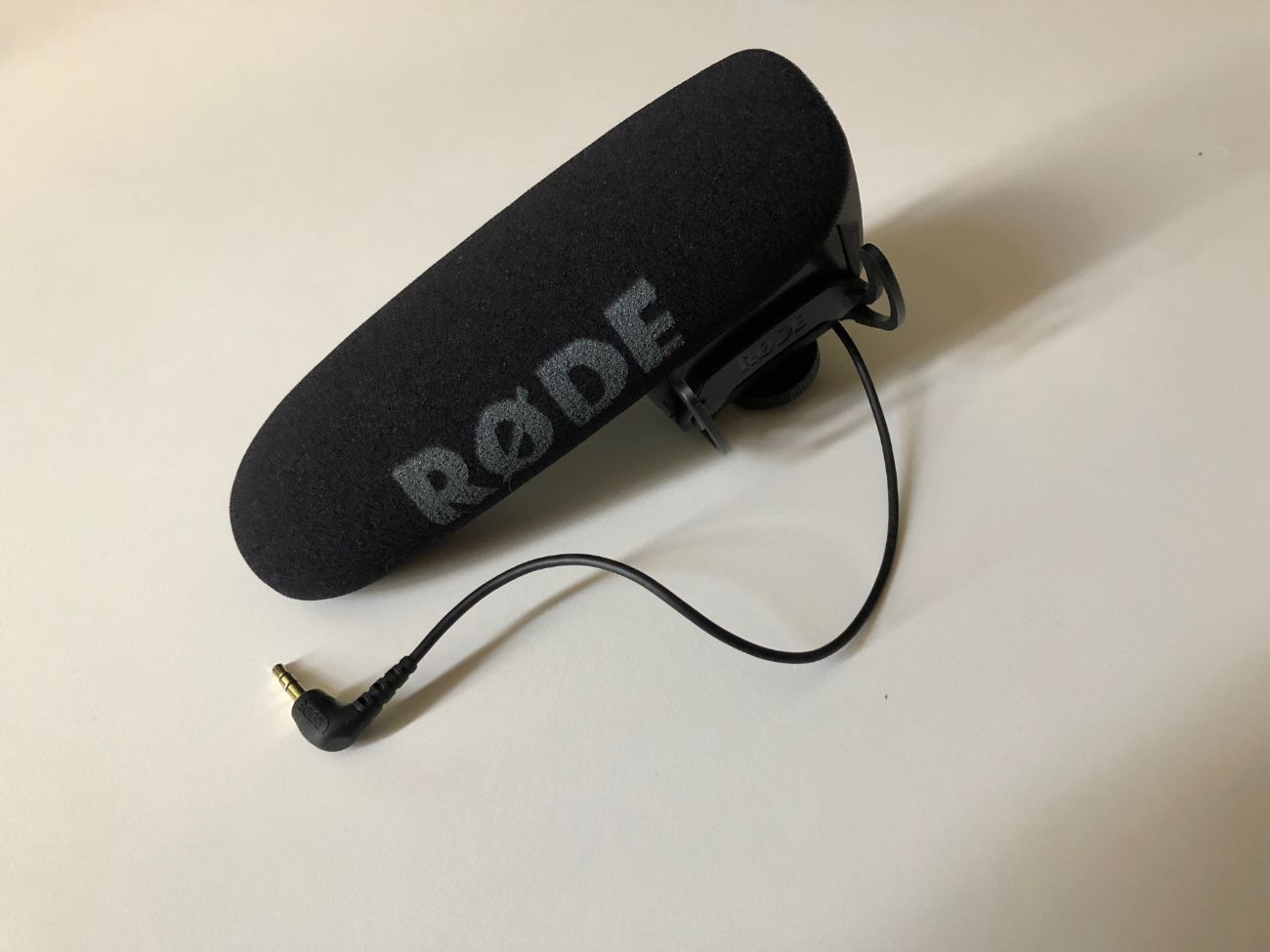 Rode videomic pro-r + 1x9v batteries