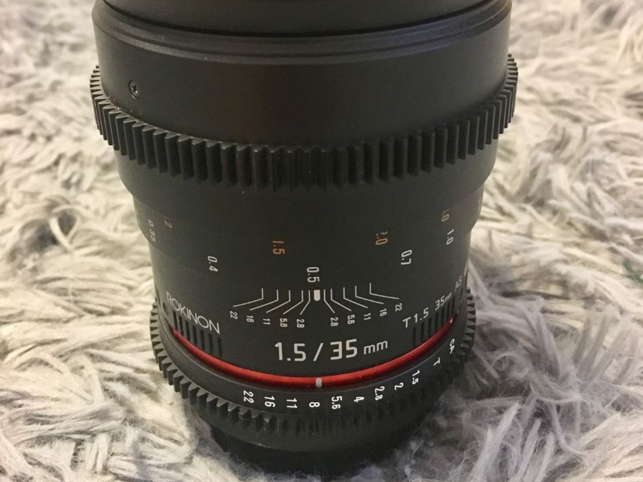 Rokinon 35mm cine lens t1.5
