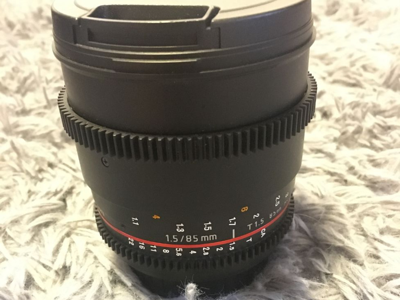 Rokinon 85mm cine lens t1.5