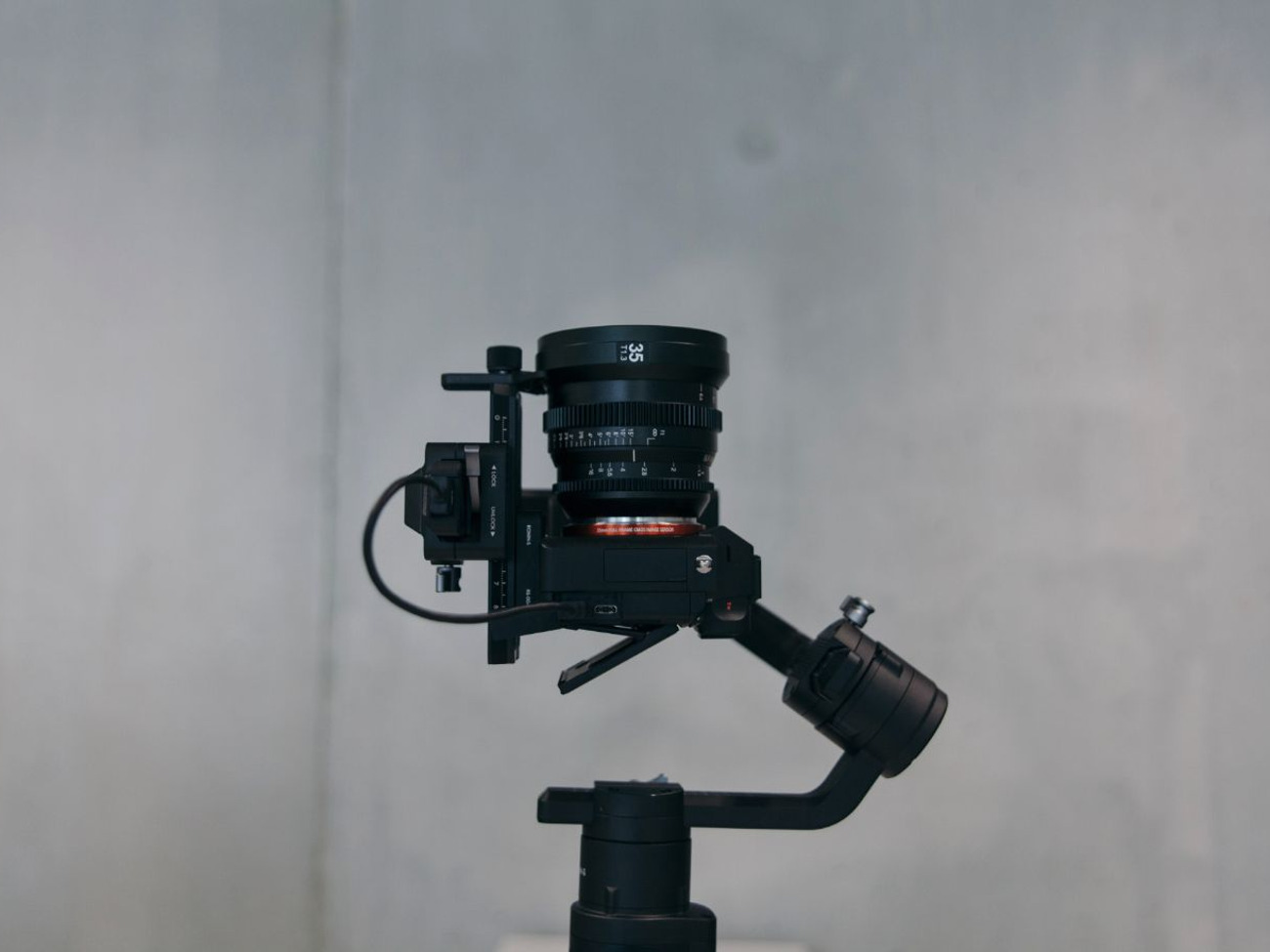 Sony a7iii + sony gm 24-70 + ronin rs2