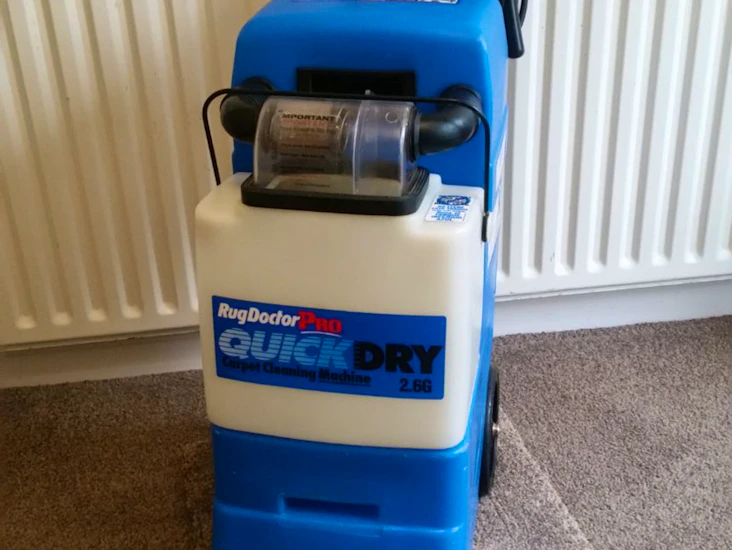 Rug doctor pro quick dry carpet cleaning machine for hire