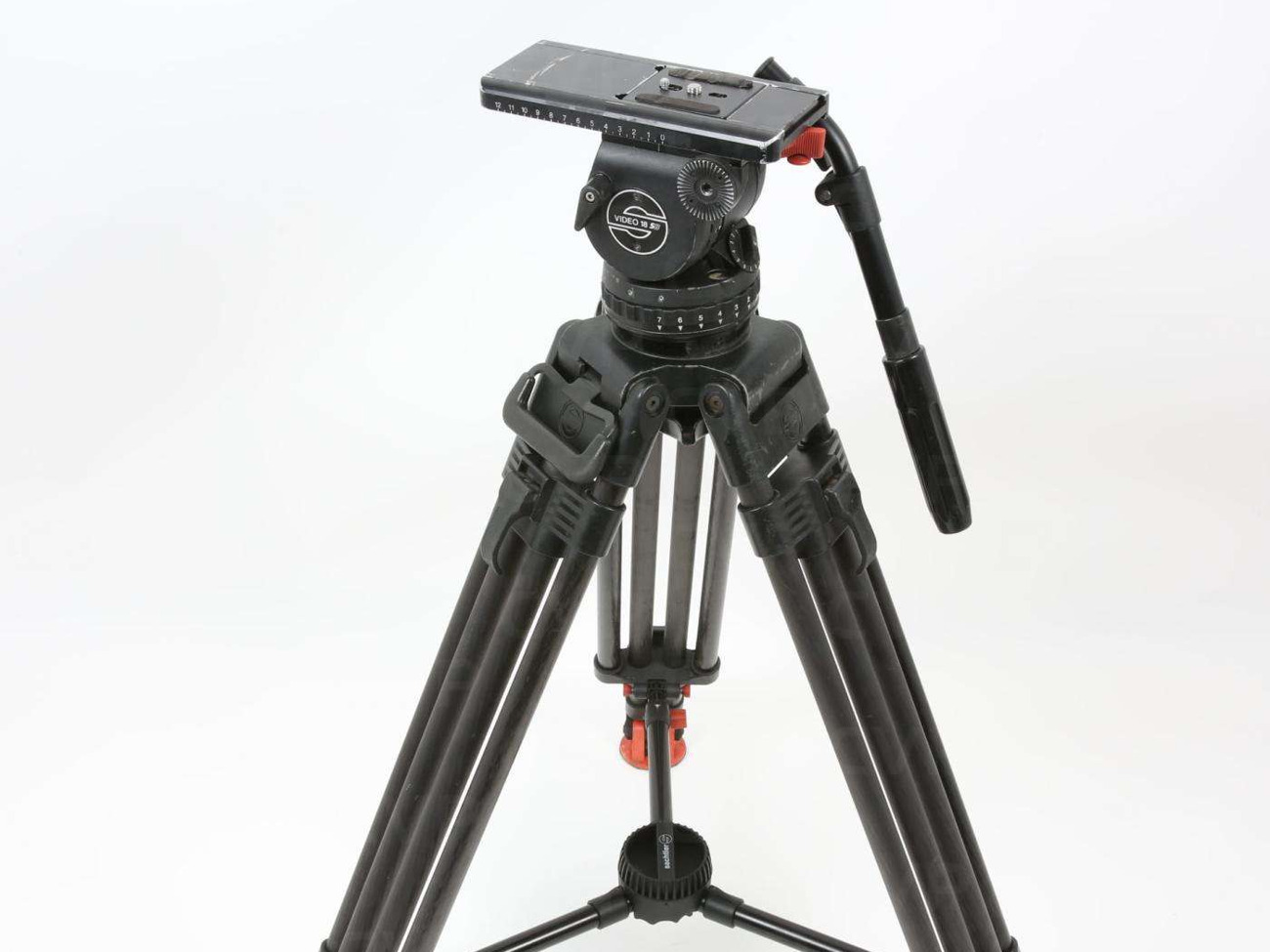 Sachtler 18p tripod