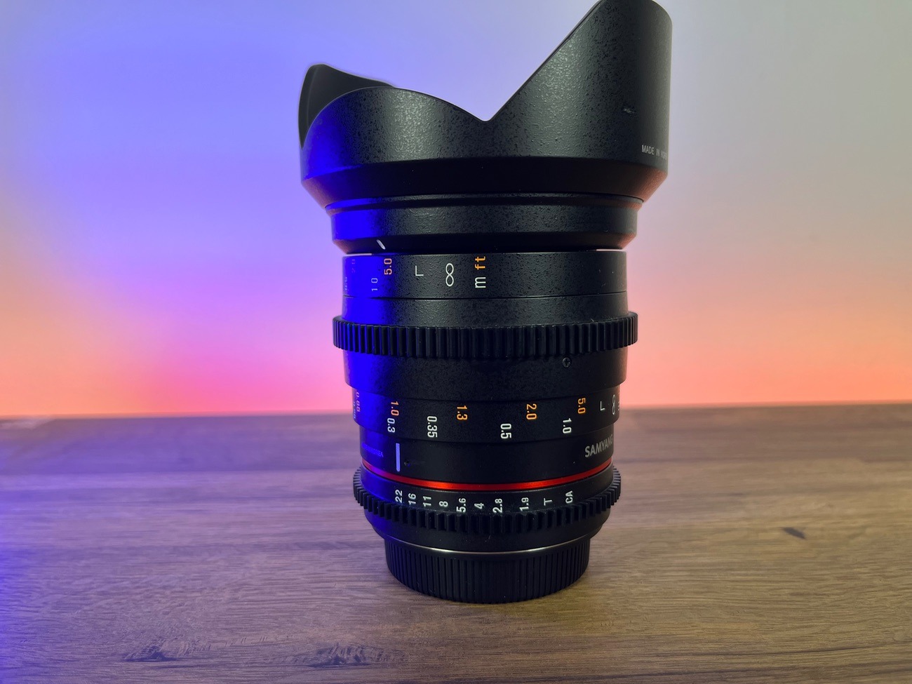 Samyang 20mm t1.9 ef cine lens