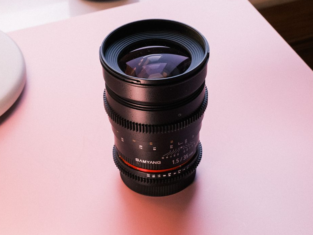 Samyang 35mm f/1.5 cine lens (ef mount)