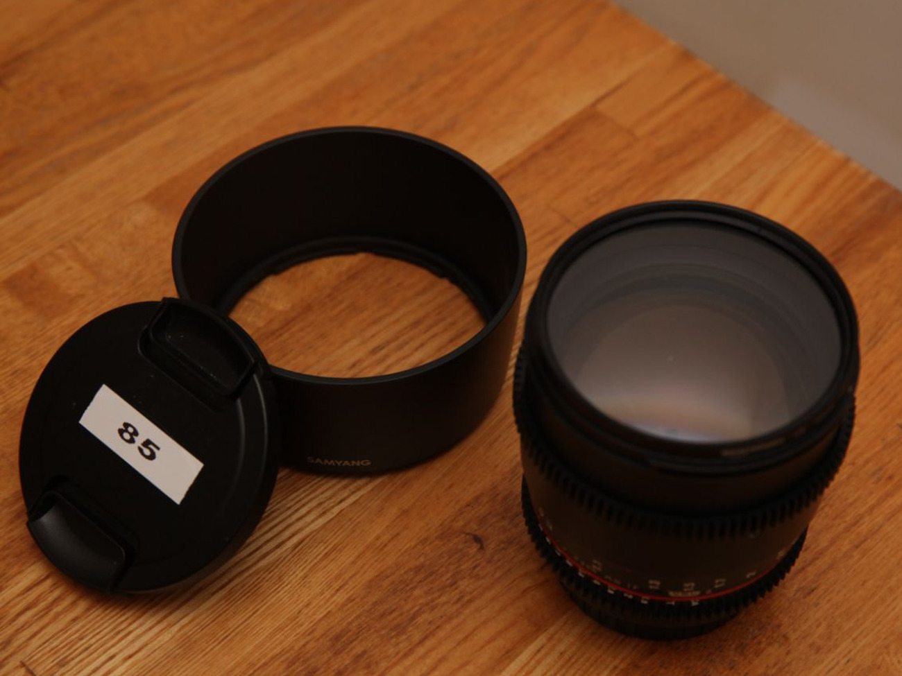 Samyang 85mm t1.5 cinema prime lens ef mount