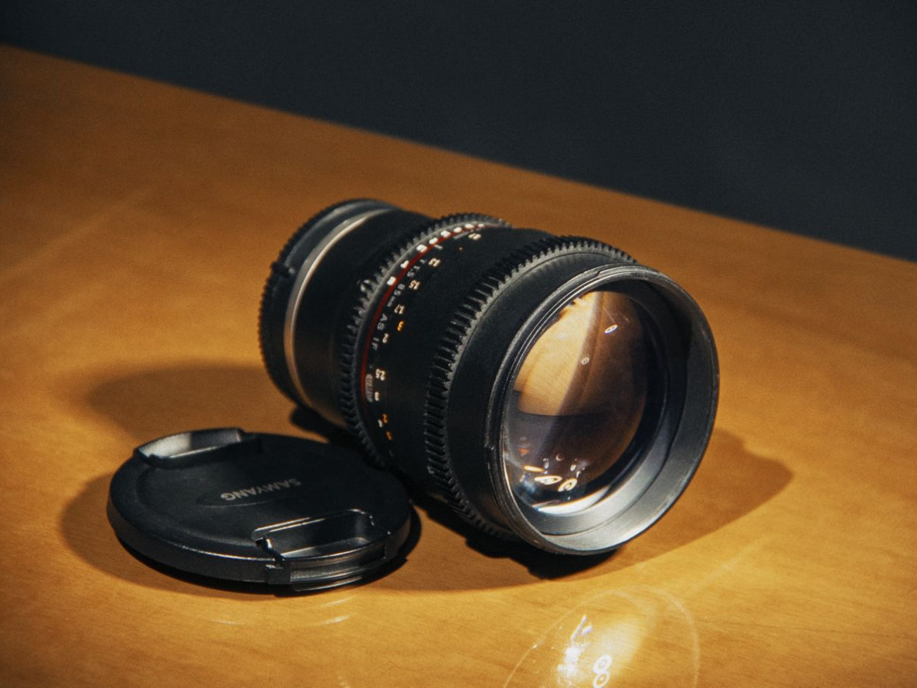 Samyang 85mm t1.5 sony e mount vdslr cine lens