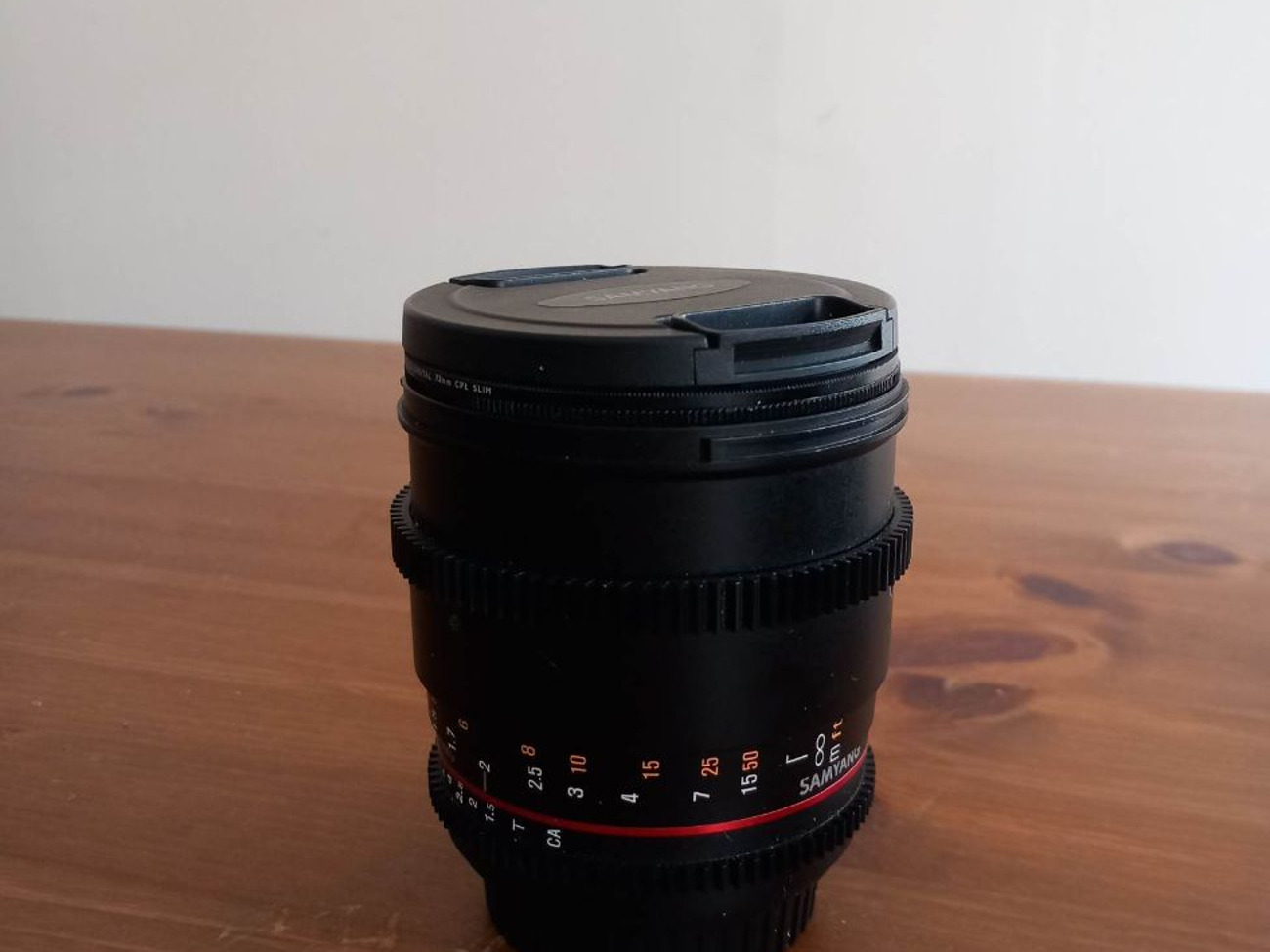 Samyang 85mm t1.8 - canon fit