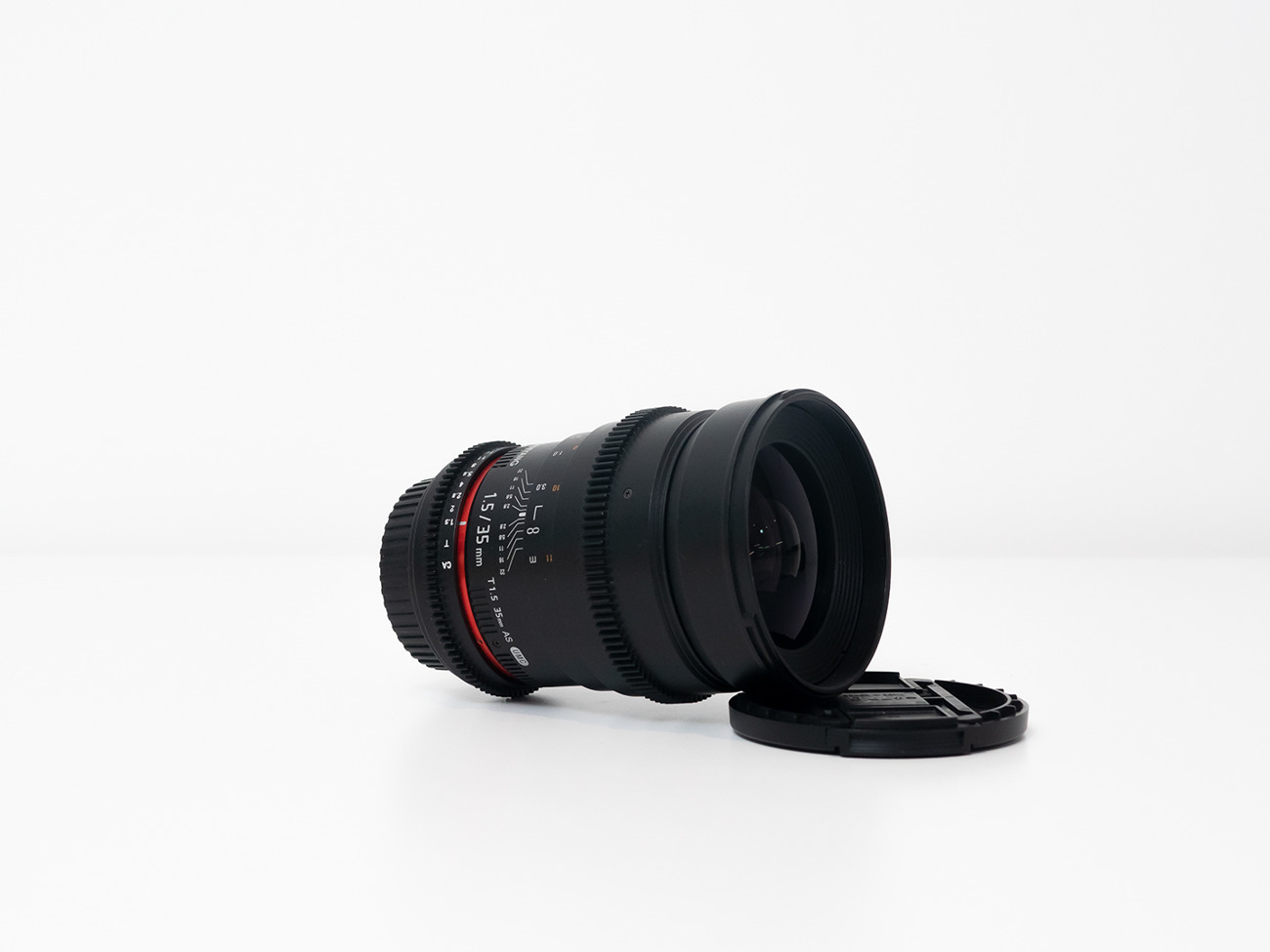 Samyang cine 35mm t1.5 (ef)