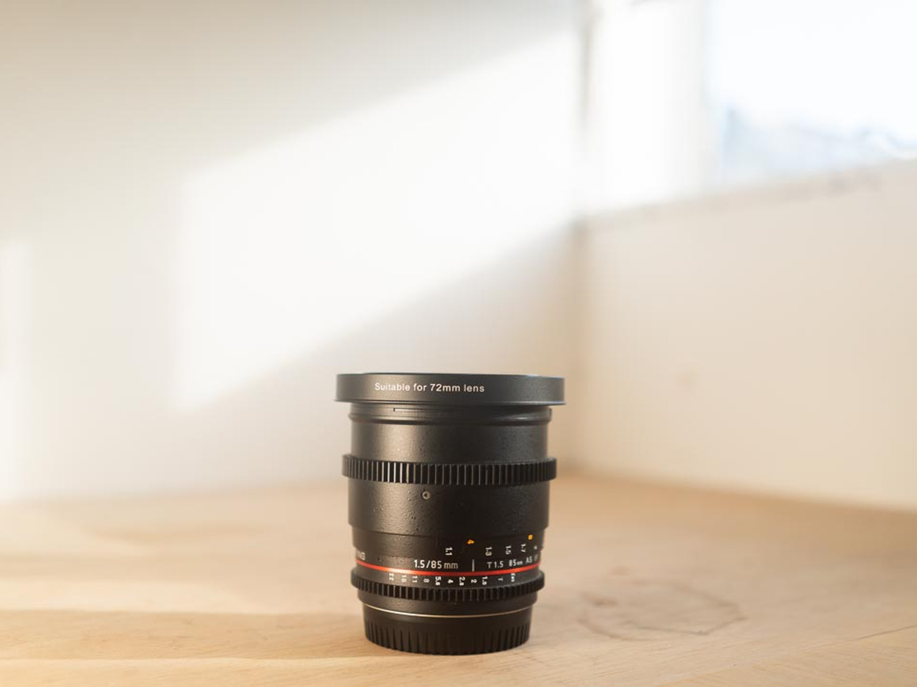 Samyang cine lens - 85mm, t1.5, ef