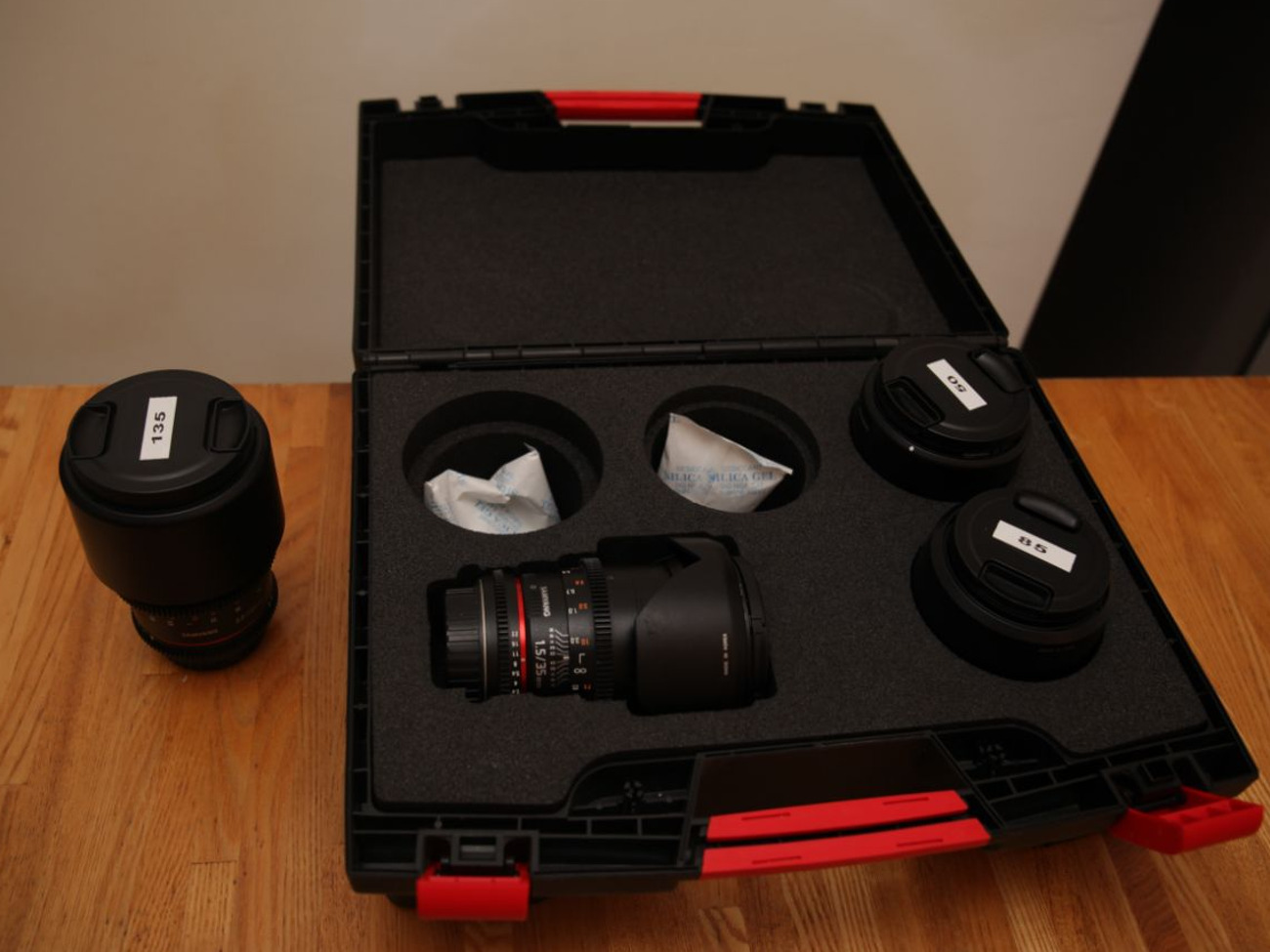 Samyang ef mount - vdslr cine prime lens set 