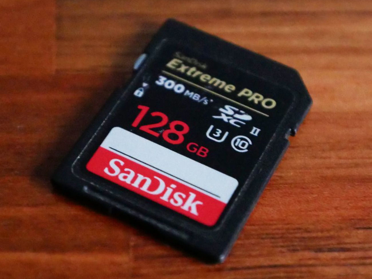 Sandisk 128 gb extreme pro sdxc 300mb/s uhs-ii memory card