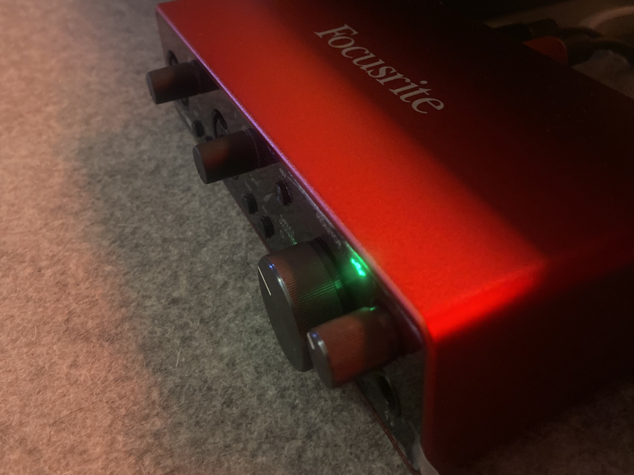 Scarlett 2i2 audio interface