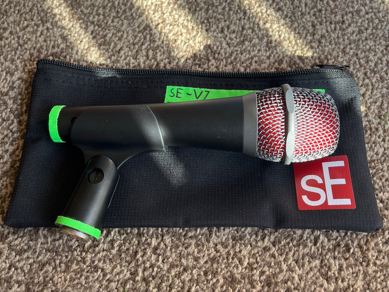 Se v7 microphone (1)