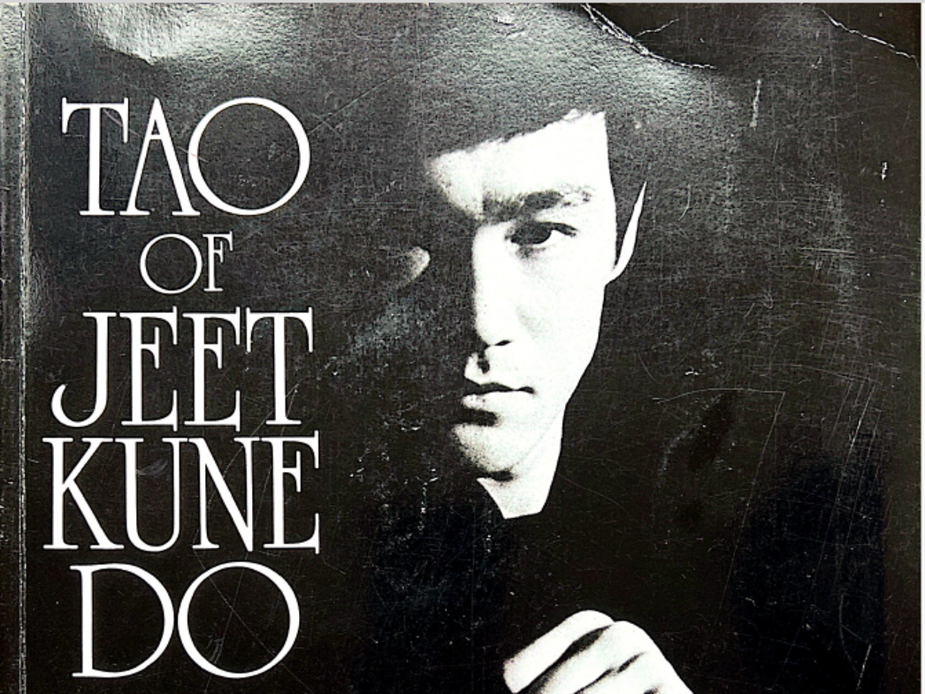 Secrets and comprehensive guide of bruce lee's martial art  