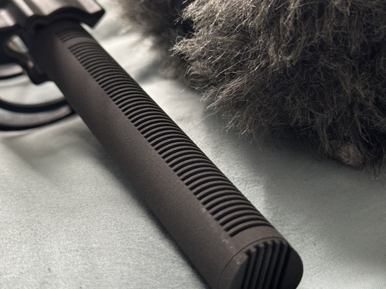 Sennheiser 8060 p48 directional microphone