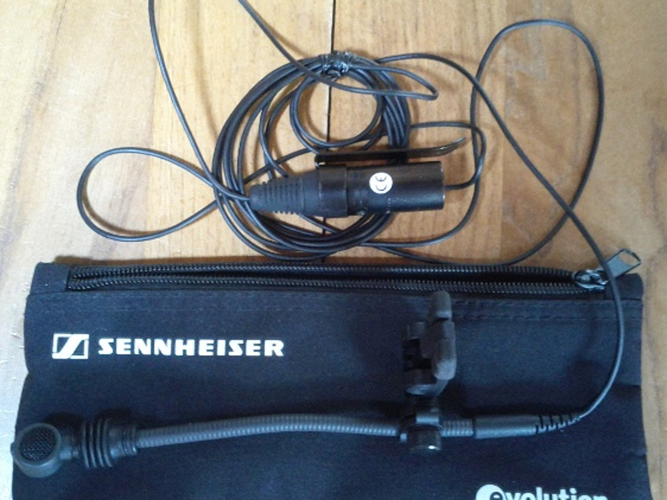 Sennheiser e608 clip on dynamic mic