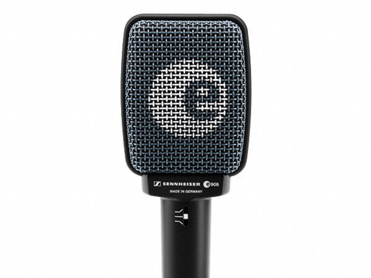 Sennheiser e906 dynamic guitar cab microphone