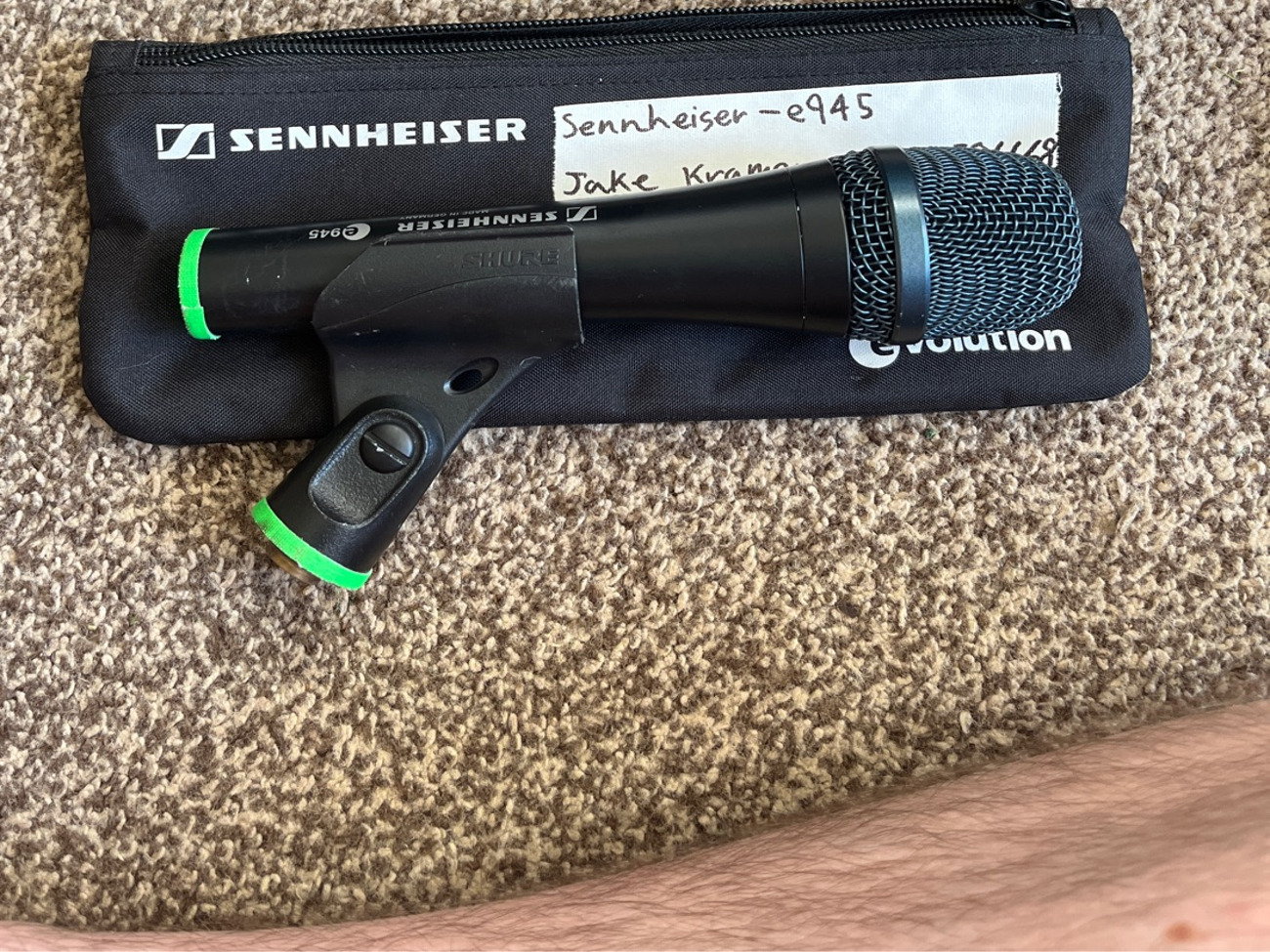 Sennheiser e945 microphone (1)