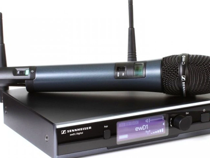 Sennheiser ew d1 wireless microphone