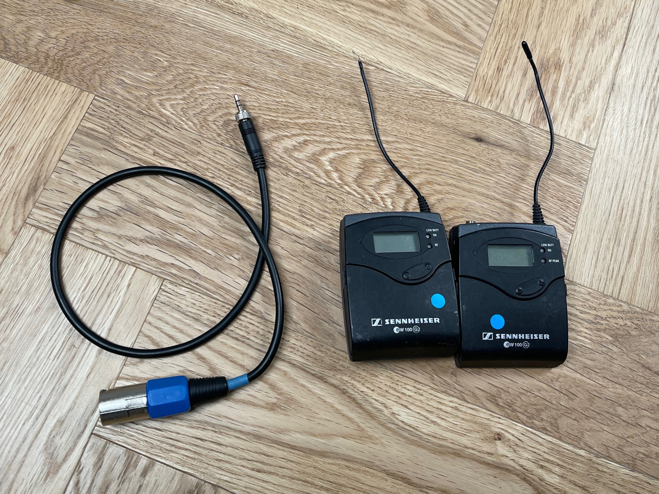 Sennheiser ew-100 g2 radio body packs w/ sanken cos-11d lav