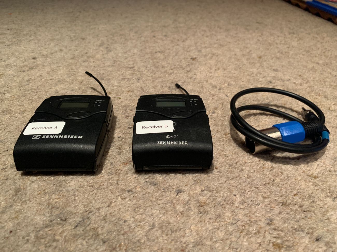 Sennheiser g4 radio mic set (1 of 2)