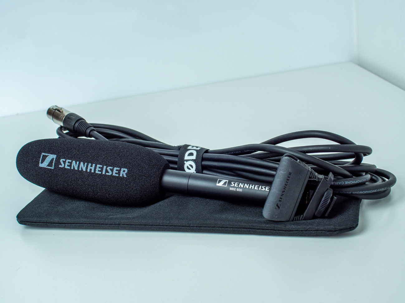 Sennheiser mke 600 shotgun microphone
