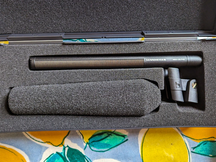 Sennheiser mkh 416 shotgun microphone