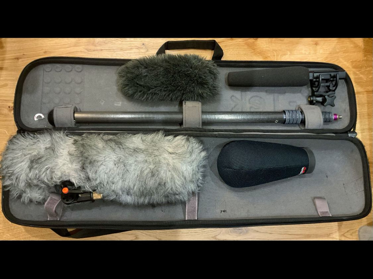 Sennheiser mkh 60 shotgun complete boom kit