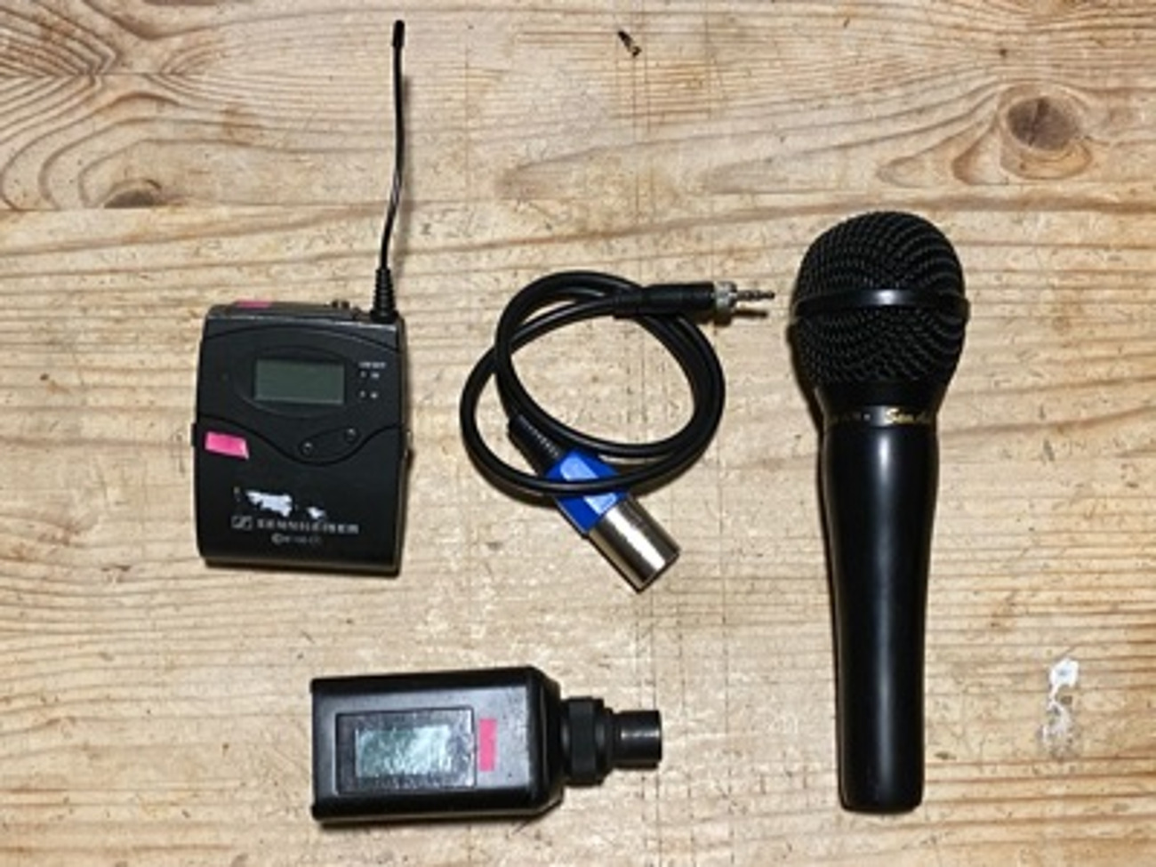 Sennheiser skp xlr radio kit & handheld mic